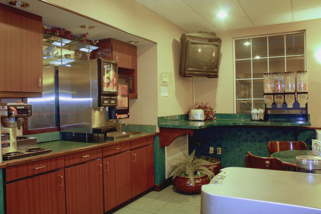 Garden City Inn Bagian luar foto